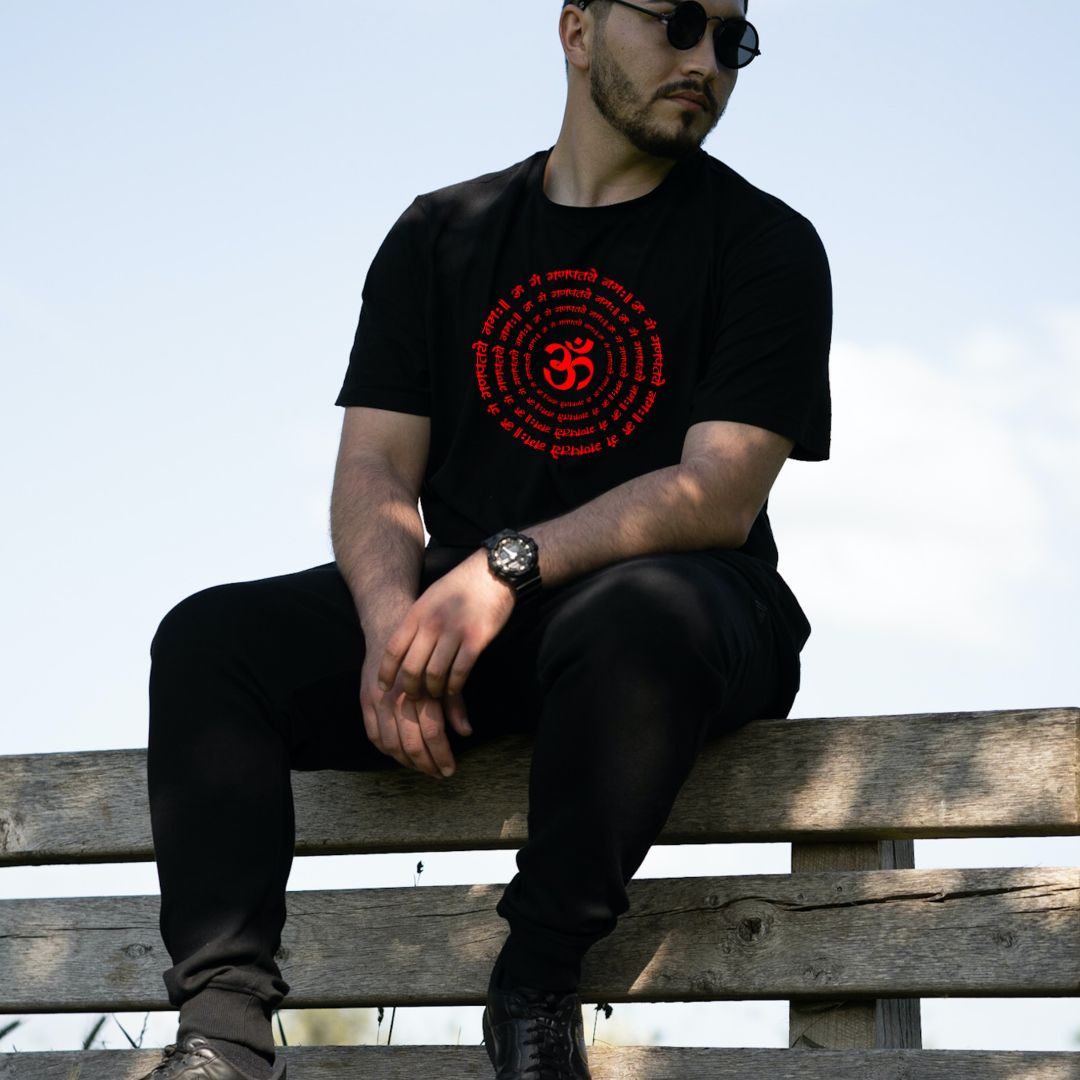 OM Gan Ganapateye Namaha T-Shirt, Yoga T-Shirt